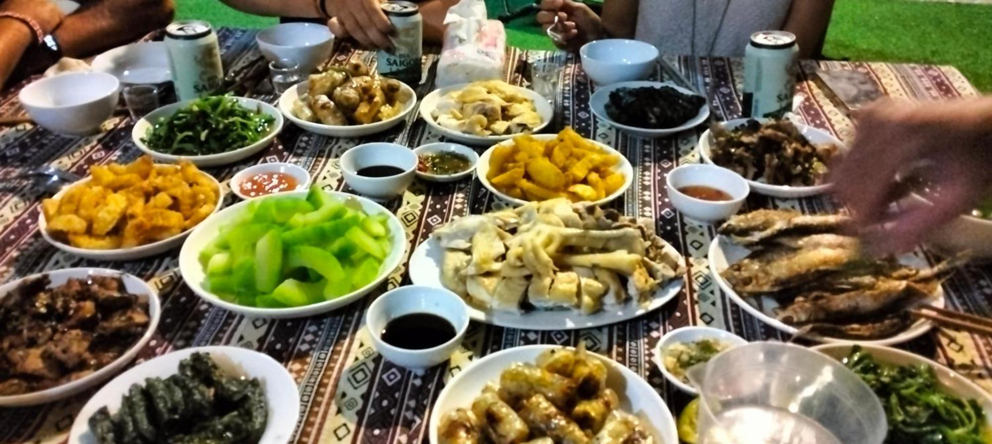 Tran Thuc Homestay-Ba Be Екстериор снимка