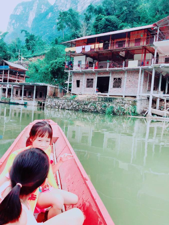 Tran Thuc Homestay-Ba Be Екстериор снимка